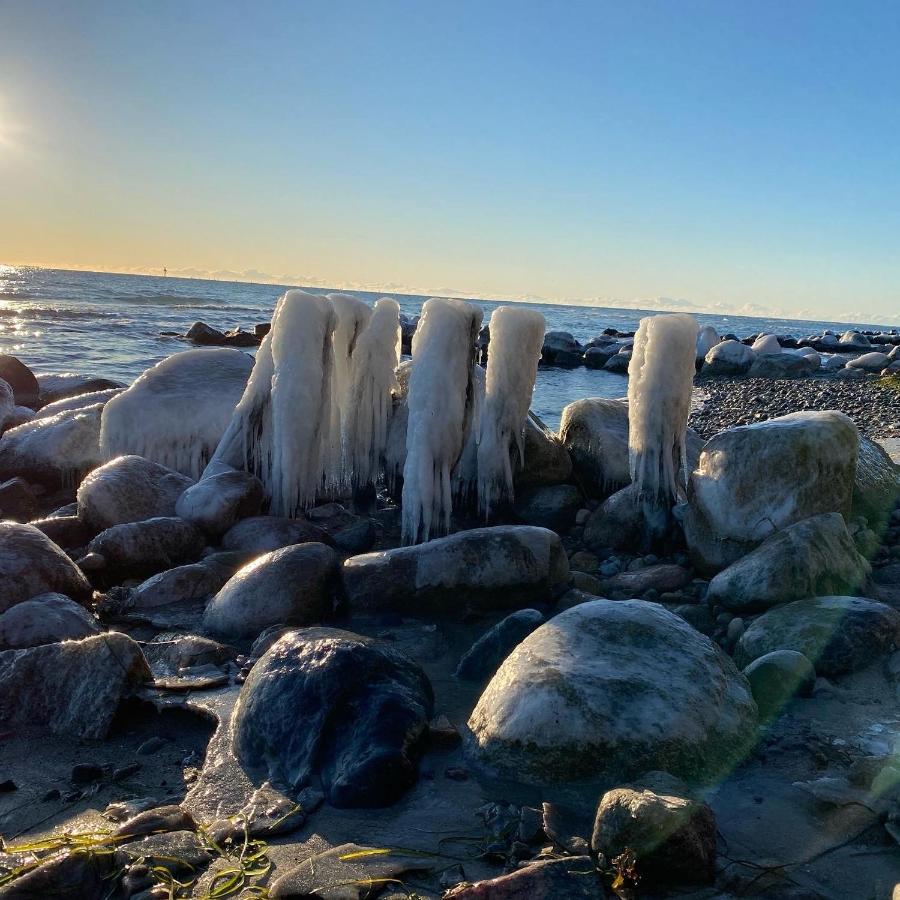 Feriehus Med Havudsigt Spodsbjerg Kültér fotó