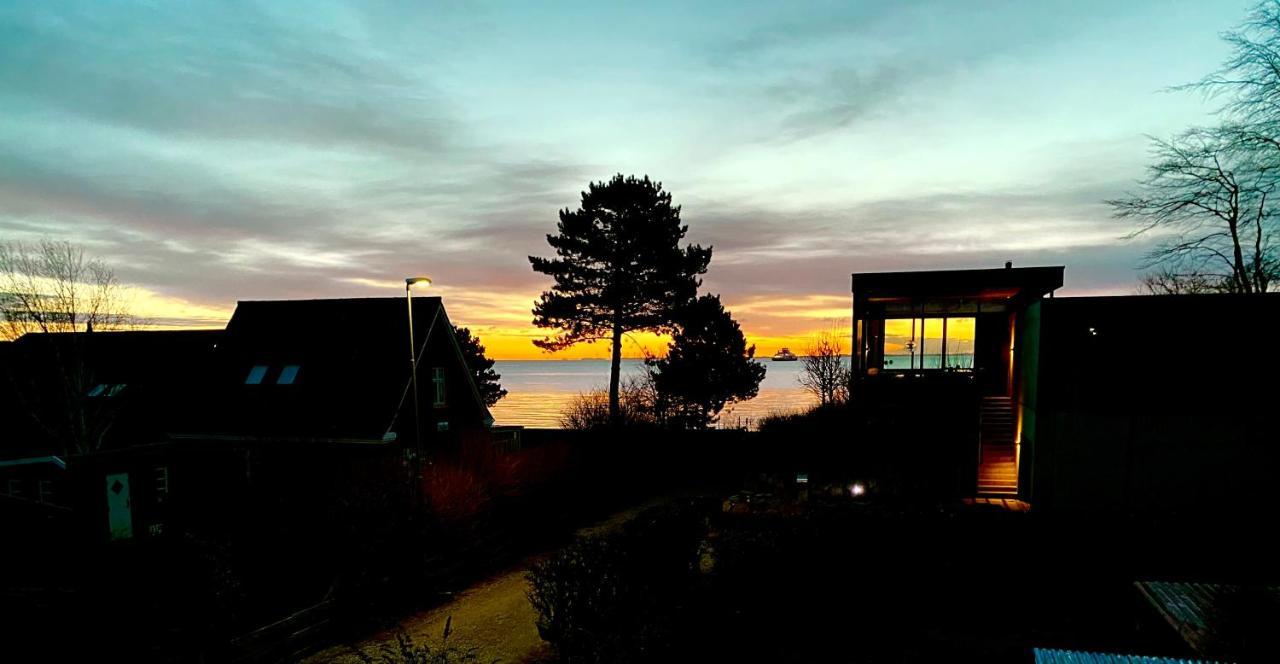 Feriehus Med Havudsigt Spodsbjerg Kültér fotó