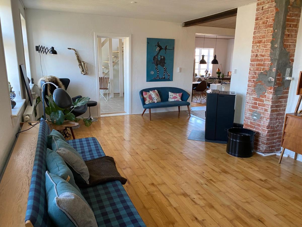 Feriehus Med Havudsigt Spodsbjerg Kültér fotó