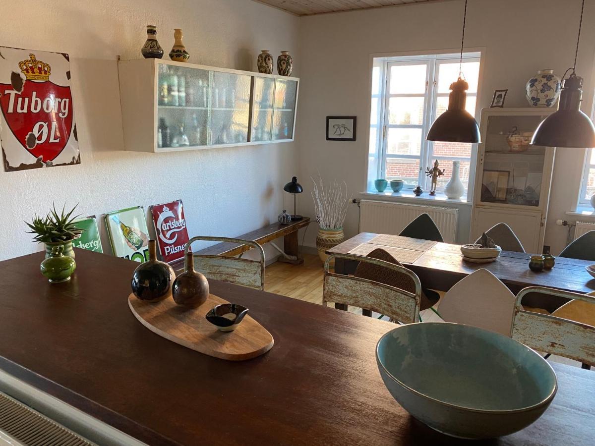 Feriehus Med Havudsigt Spodsbjerg Kültér fotó