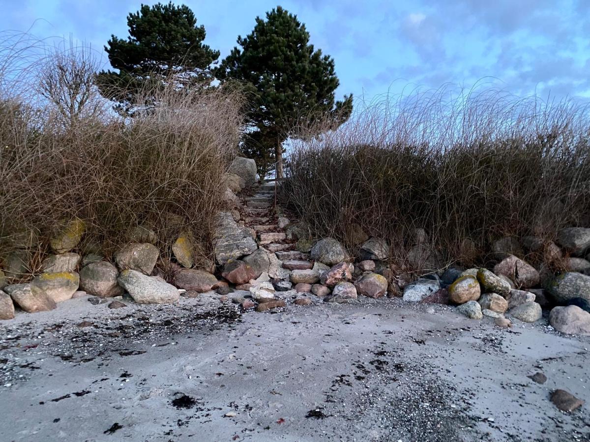 Feriehus Med Havudsigt Spodsbjerg Kültér fotó