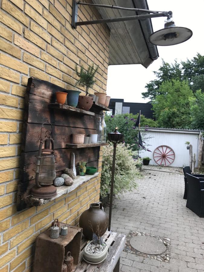 Feriehus Med Havudsigt Spodsbjerg Kültér fotó